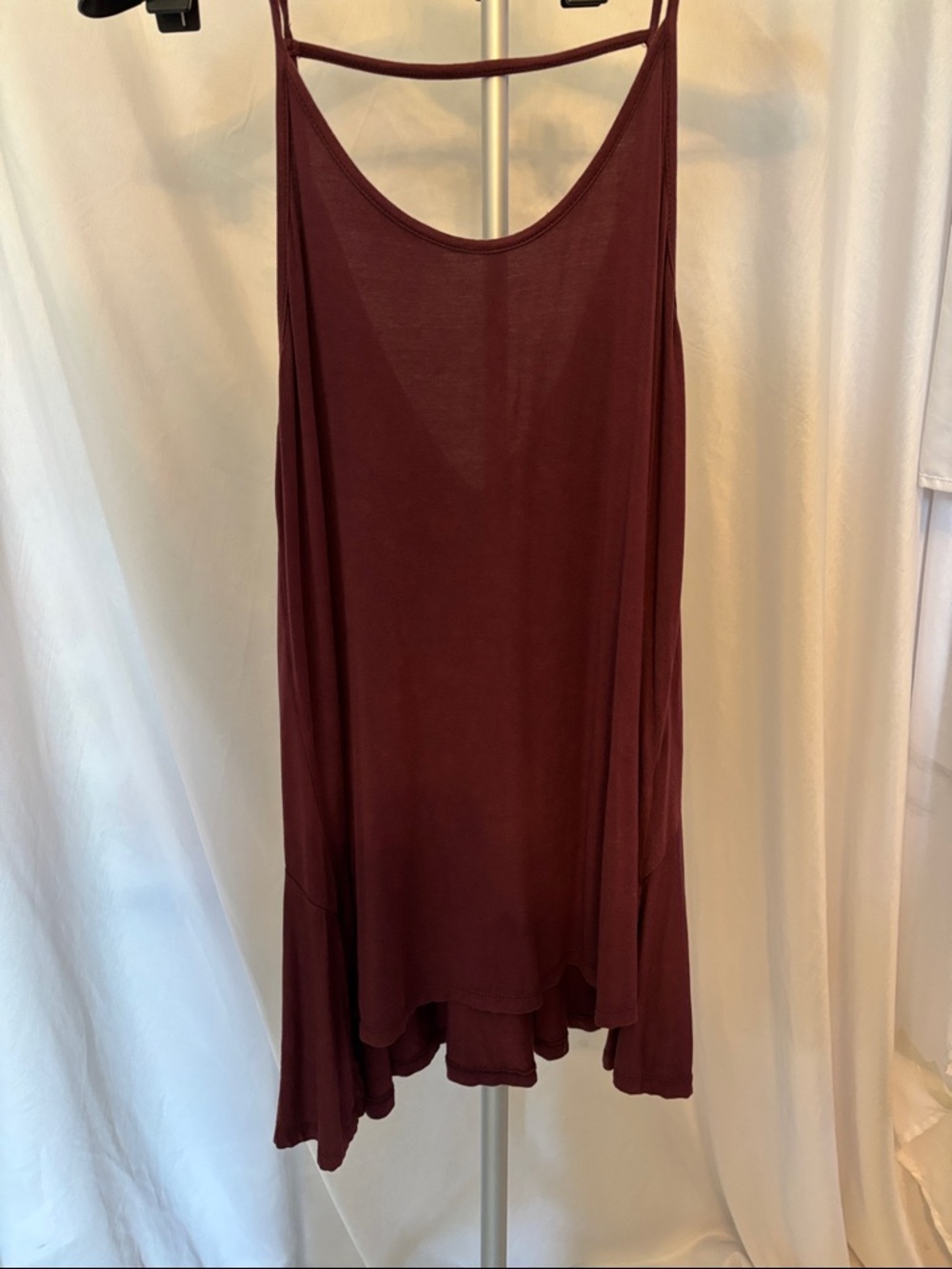 POL Sleeveless Swing Camisole in Burgundy